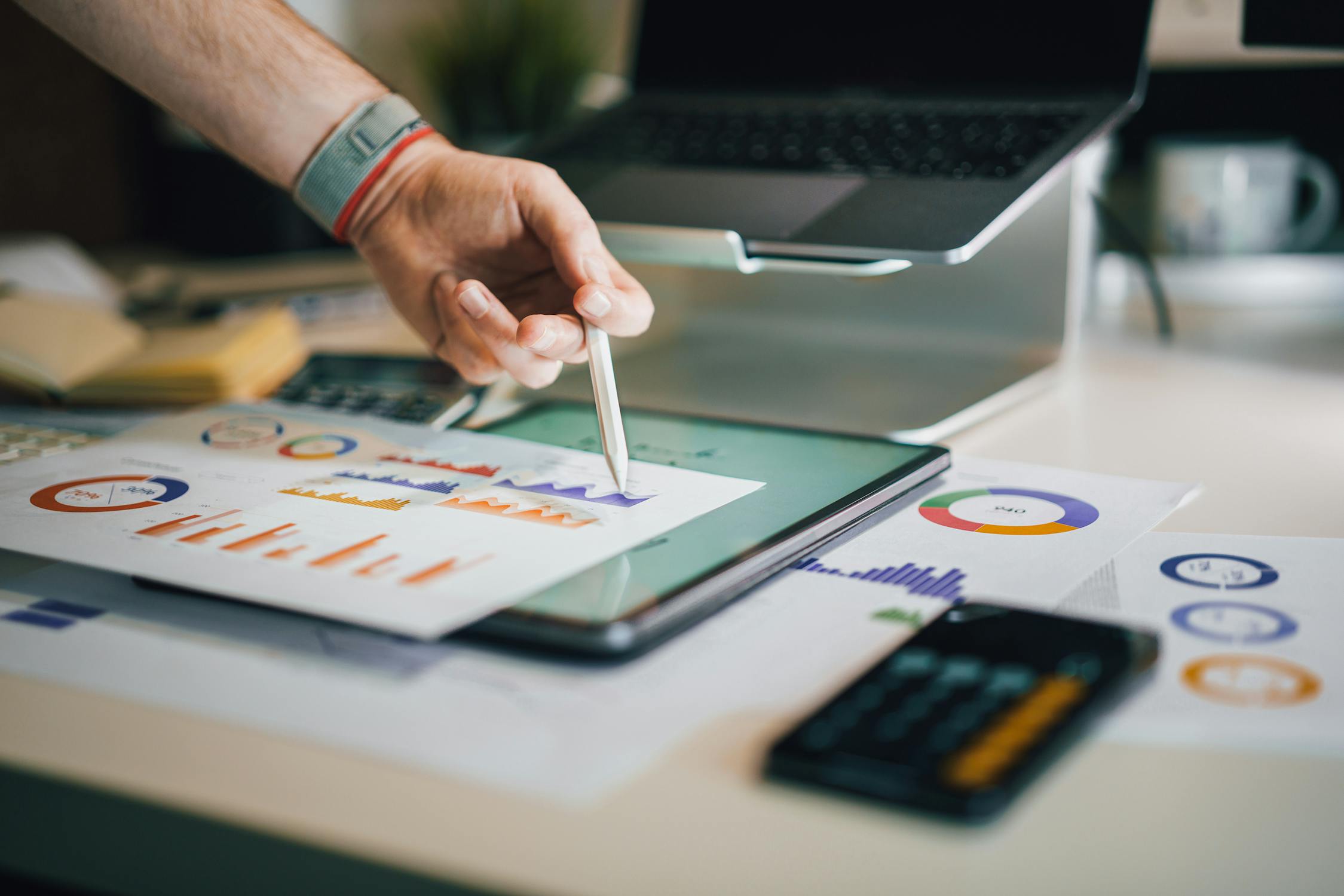 Customer Retention Strategy Analytics