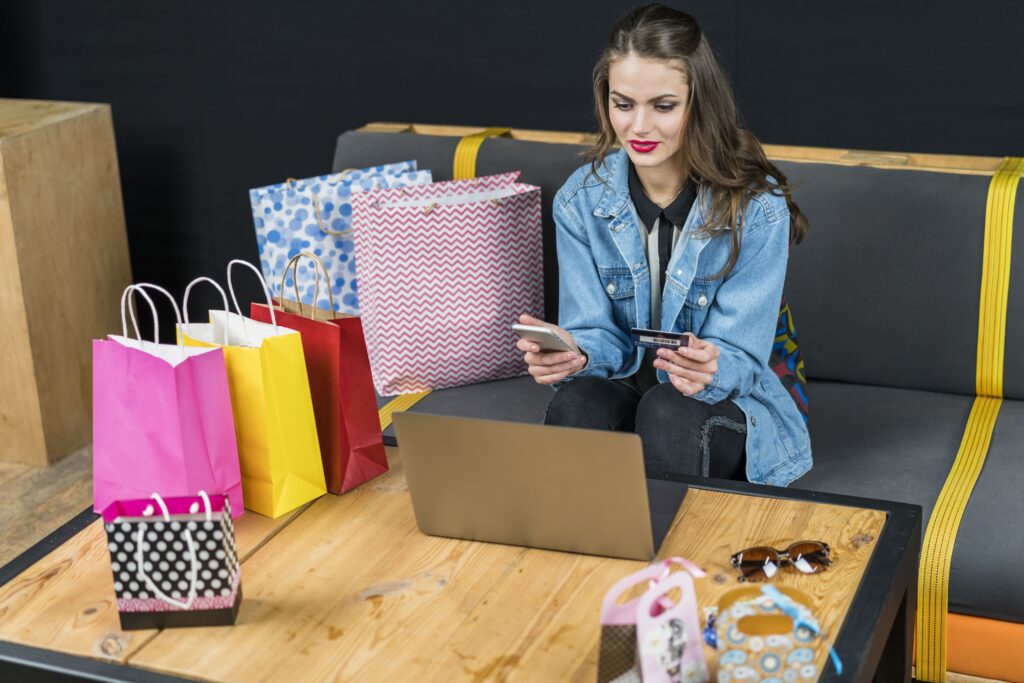 Top 10 eCommerce Strategies That Dominate in 2025